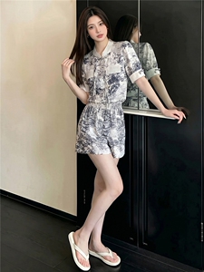 新中式盘扣立领短袖套装女夏季新款休闲运动阔腿短裤两件套潮图片
