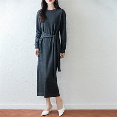2025百搭时尚简约长款腰带圆领长款连衣裙，女装连衣裙，越洋羊