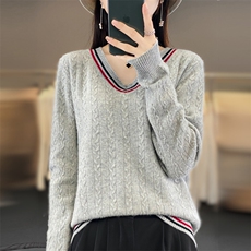 灰色