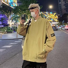 卡其色