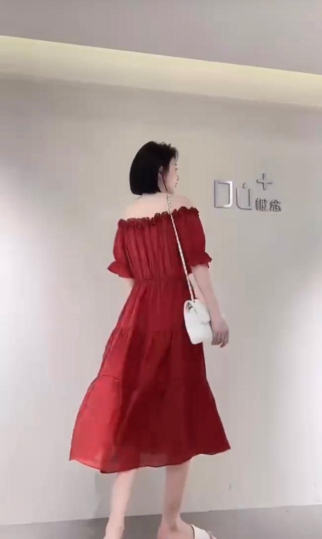 夏季新款性感花边一字肩洋气连衣裙,女装连衣裙,L·H·X