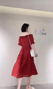 夏季新款性感花边一字肩洋气连衣裙图片