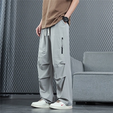 褶皱防水拉链休闲裤K031模特酒店景92%聚酯纤维8%氨纶(S-2XL)TP27，男装休闲裤，电商A088