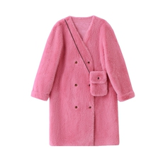 环保皮草外套2024年冬季新款V领加厚保暖皮毛一体中长款大衣，女装皮草，盈茜