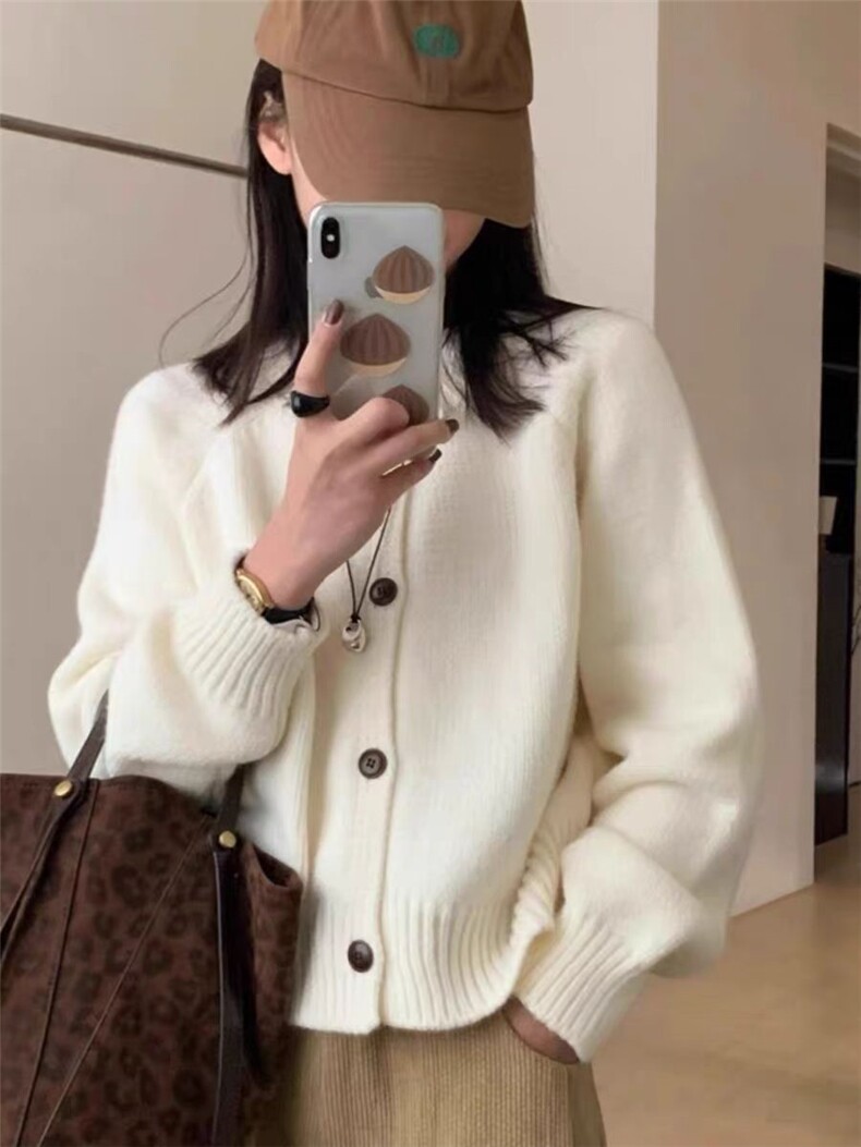 2025年秋季复古开衫时尚百搭通勤简约休闲，女装羊毛衫，胜酷羊绒