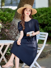 高级感藏青色气质纯棉连衣裙女2026夏新款小翻领收腰显瘦棉布裙子，女装连衣裙，倪叶myz