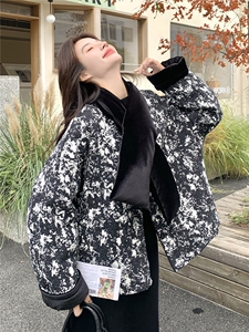 文艺范复古围巾款丝绒拼接羽绒服女冬季2025新款90白鸭绒保暖外套图片