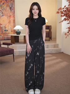 时尚休闲运动套装女夏季新款显瘦气质纯色圆领短袖上衣长裤两件套图片