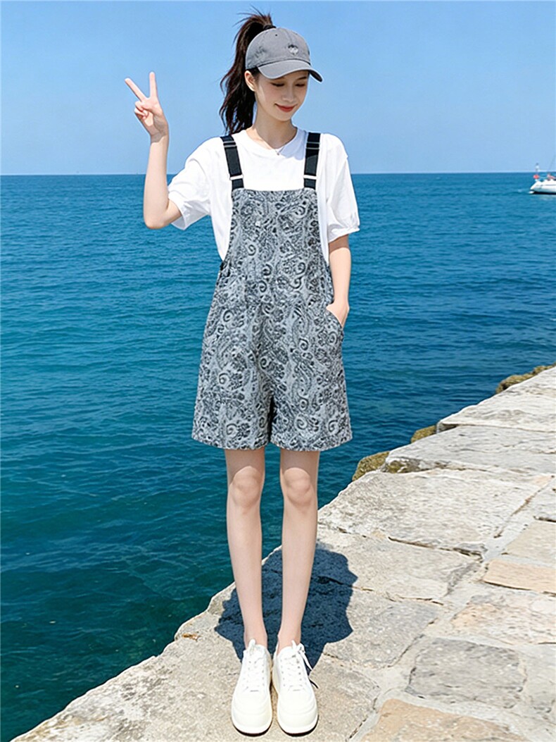 甜美休闲时尚运动套装女夏季新款圆领泡泡短袖提花背带短裤两件套,女装套装/套裙,江南
