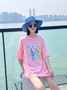 OUGNI 现货时尚重工镶钻卡通短袖T恤图片