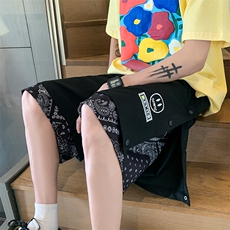 黑色