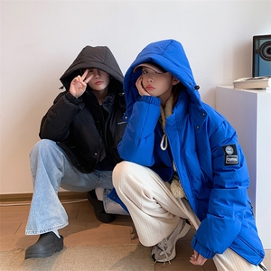 连帽轻薄潮牌日系短款外套修身学生白鸭绒羽绒服印花背带,男生天蓝色的羽绒服搭配图片图片