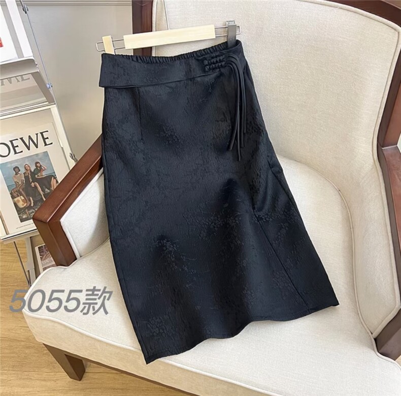 2025时尚百搭简约中式半身裙，女装半身裙，思沃羊绒