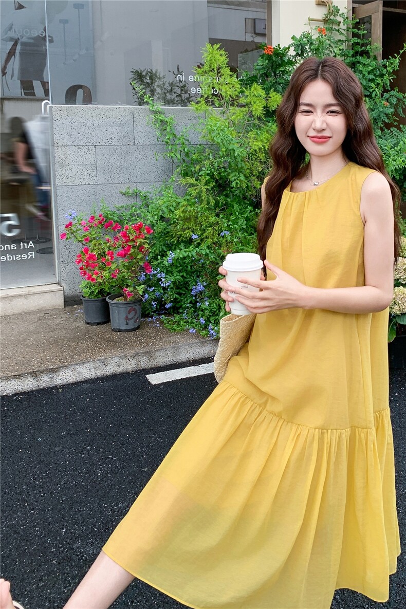 法式黄色无袖连衣裙女2025新款夏日氛围感气质漂亮度假风背心长裙,女装连衣裙,2C236