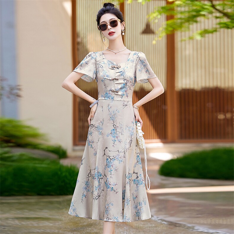 优雅雪纺碎花连衣裙女2025夏季新款飘带领高级感显瘦减龄气质长裙,女装连衣裙,欣贝拉