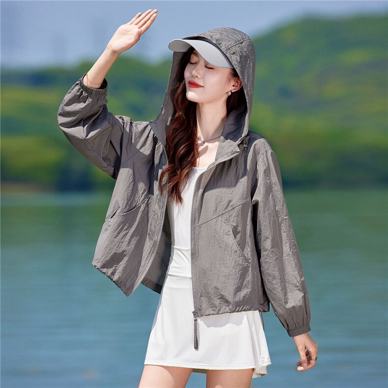 现货2026春夏秋夏季时尚休闲宽松型透气薄款女士短外套,女装防晒衣,靓衣阁