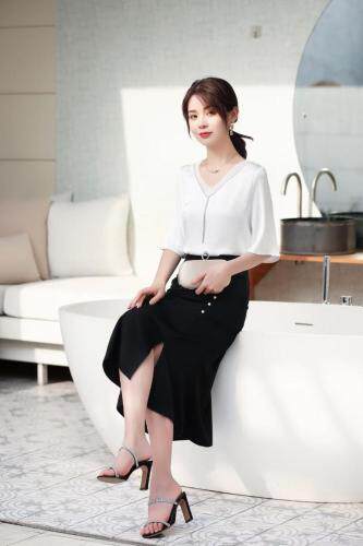 醋酸气质款小衫，女装，妙黎秀