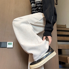 米白色