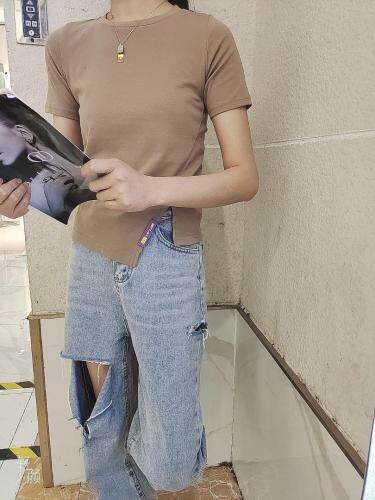 时装短T，女装，IEC