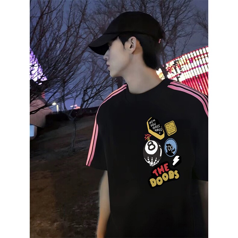 抖音得物品质二开240克宽松纯棉美式潮牌印花三条杠中性风短袖T恤,男装T恤,电商A486