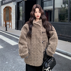 韩系皮毛一体两面穿环保羊羔毛外套F600-P215-K328，女装毛呢外套，2C255