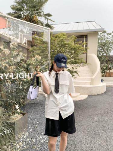 领带衬衣个性好看，女装，Queena PHoebe