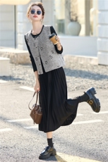 2026年春季新款提花马甲针织百褶连衣裙两件套套装，女装套装/套裙，奕薇雅