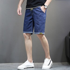 2025夏款休闲弹松紧抽绳男士牛仔中裤抽绳5506P45模特图图片