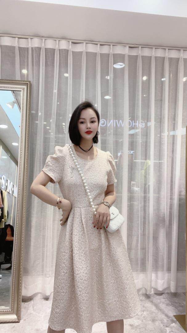 2021夏季新款韩版女装休闲连衣裙短袖，女装连衣裙，时尚名门