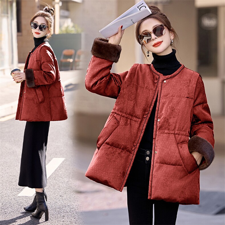 羽绒服女中长款2025冬季新款洋气独特别致新中式收腰复古绿色外套,女装羽绒服,伊仟回