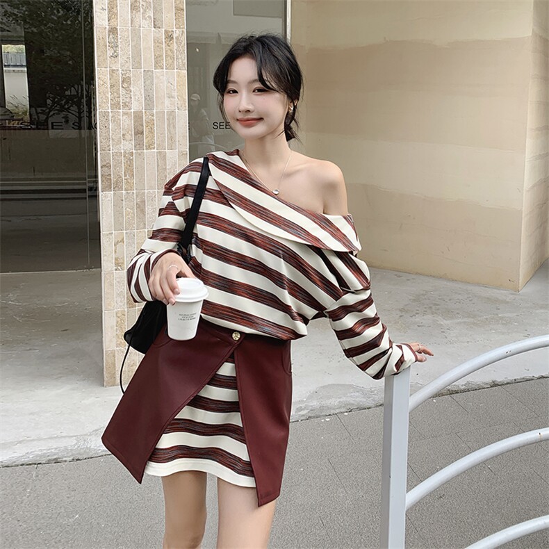 2025春季新款时尚设计感条纹两件套女韩版炸街不规则上衣皮裙套装，女装套装/套裙，浙宝193A