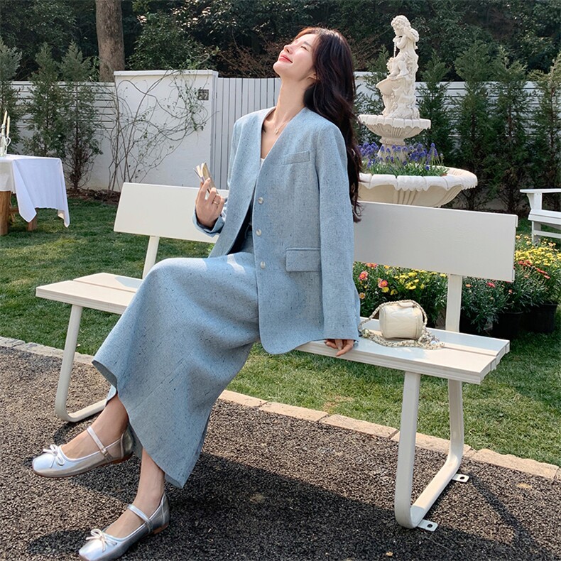 蓝色气质高级感西装套装女春季新款盐系时尚外套显瘦半身裙两件套图片