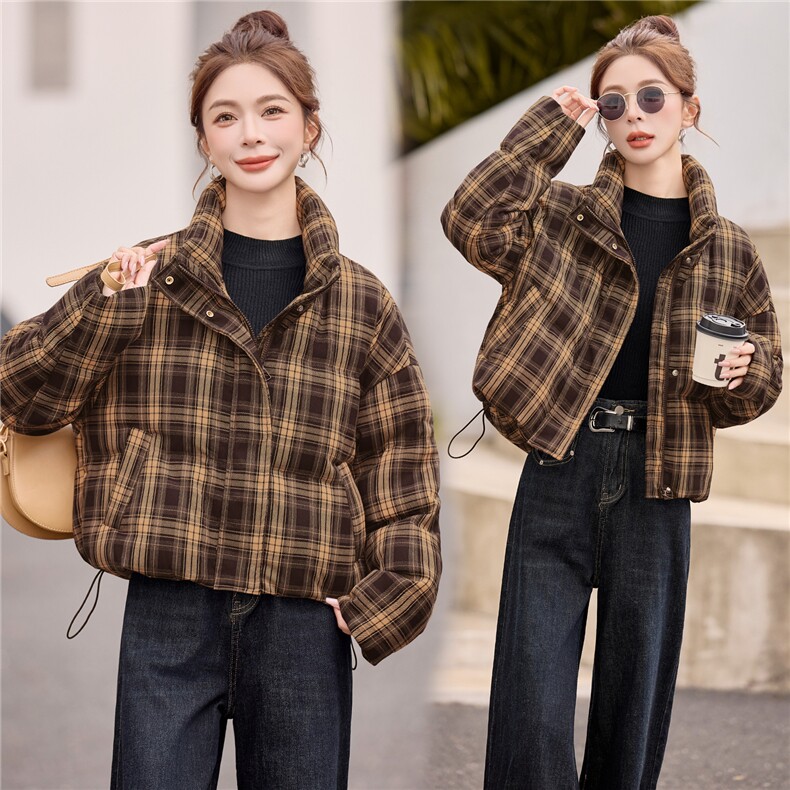 现货白鸭绒2025年冬季立领短款羽绒服外套,女装羽绒服,布依丽人