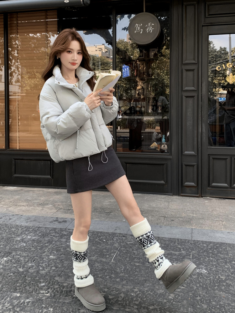现货新款独特超好看短款羽绒服女款冬季立领面包服小个子羽绒外套,女装羽绒服,韩然一族
