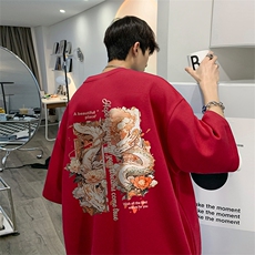 酒红色