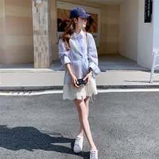 蕾丝拼接假两件衬衫女2025春季新款独特设计感洋气减龄小个子上衣，女装连衣裙，2C058