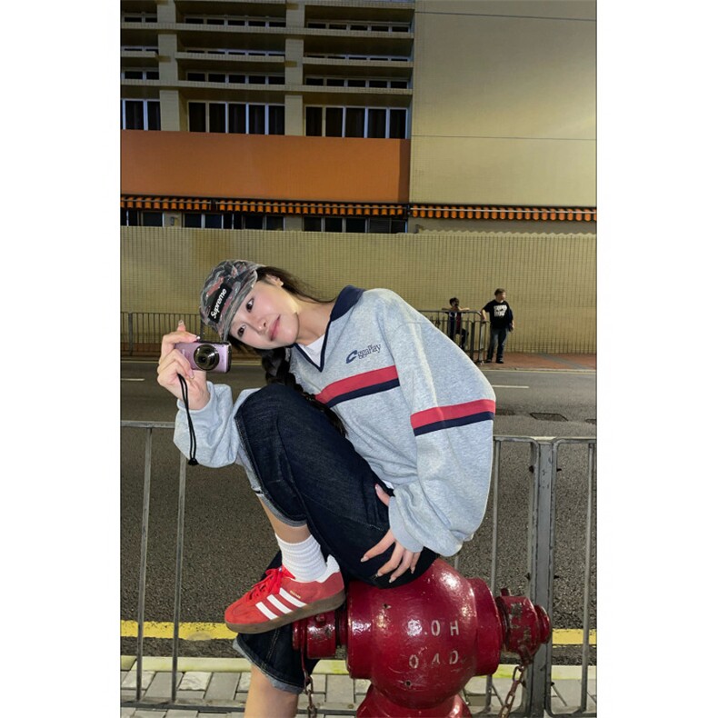 网图 美式复古秋新款半开领polo领灰色卫衣男女宽松高街 特批48图片