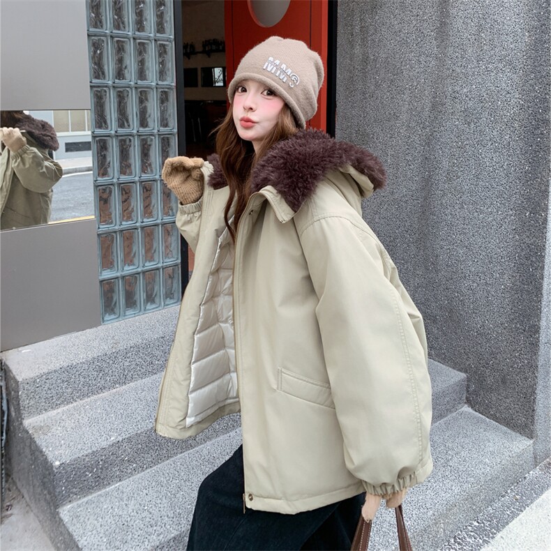 巨好看羊羔毛拼接派克羽绒服女2025冬新款设计感时尚羽绒绒外套,女装羽绒服,仟媚宠