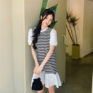 韩版泡泡袖条纹拼接连衣裙女夏2025新款宽松休闲减龄中长款鱼尾裙