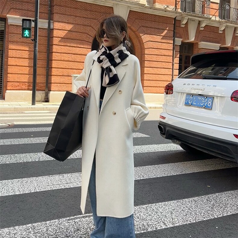 2025年夏季常规中长款长袖纯色时尚百搭双面呢大衣简约大方，女装双面呢大衣，蒙绒特