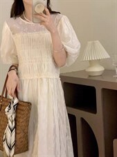 新款刺绣现货连衣裙，女装连衣裙，素名