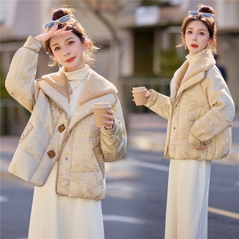 2025年冬季毛绒大翻领新中式短款90白鸭绒羽绒服外套，女装羽绒服，简韵佳