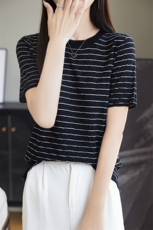 黑白条针织T恤女夏季时尚洋气减龄薄款圆领短袖别致气质百搭上衣，女装针织衫/毛衣，朝思羊绒
