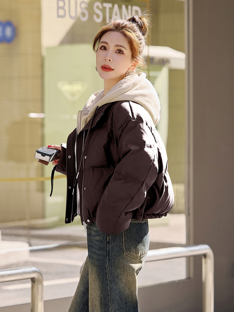 欧货白鸭绒羽绒服女短款2025新款宽松PU蛋白皮免洗冬外套高级感爆,女装羽绒服,意芙