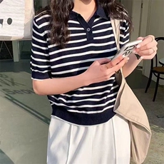 藏青色