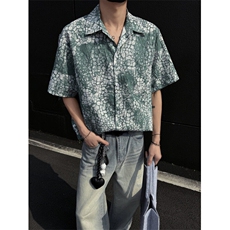 蓝色