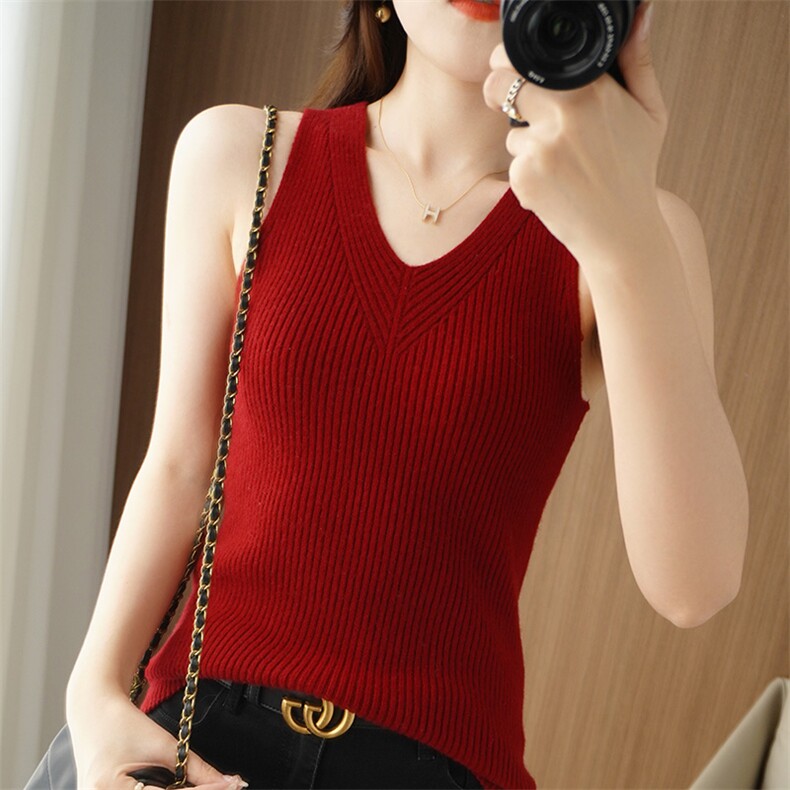 时尚秋季简约羊毛吊带背心显瘦V领针织衫百搭气质女装上衣，女装背心吊带，狄美羊绒