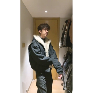 现货高品质美式高街冬季重磅硬挺短款座山雕毛领棉衣男女加厚外套图片