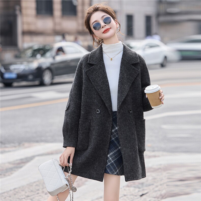 高级感灰色双面羊毛呢大衣女2025秋冬气质西装领宽松显瘦毛呢外套，女装双面呢大衣，拾衣
