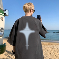 深灰色